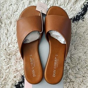 Don Uorri Sandals